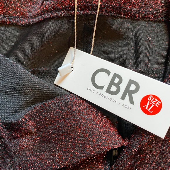 Fabulous tiny red sparkly pants - Picture 5 of 5